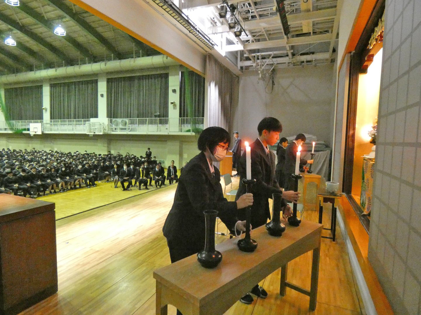 宗祖親鸞聖人報恩講 崇徳学園