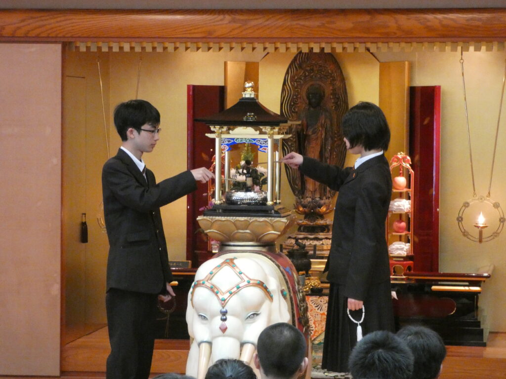 2024年度 花まつり | 崇徳学園